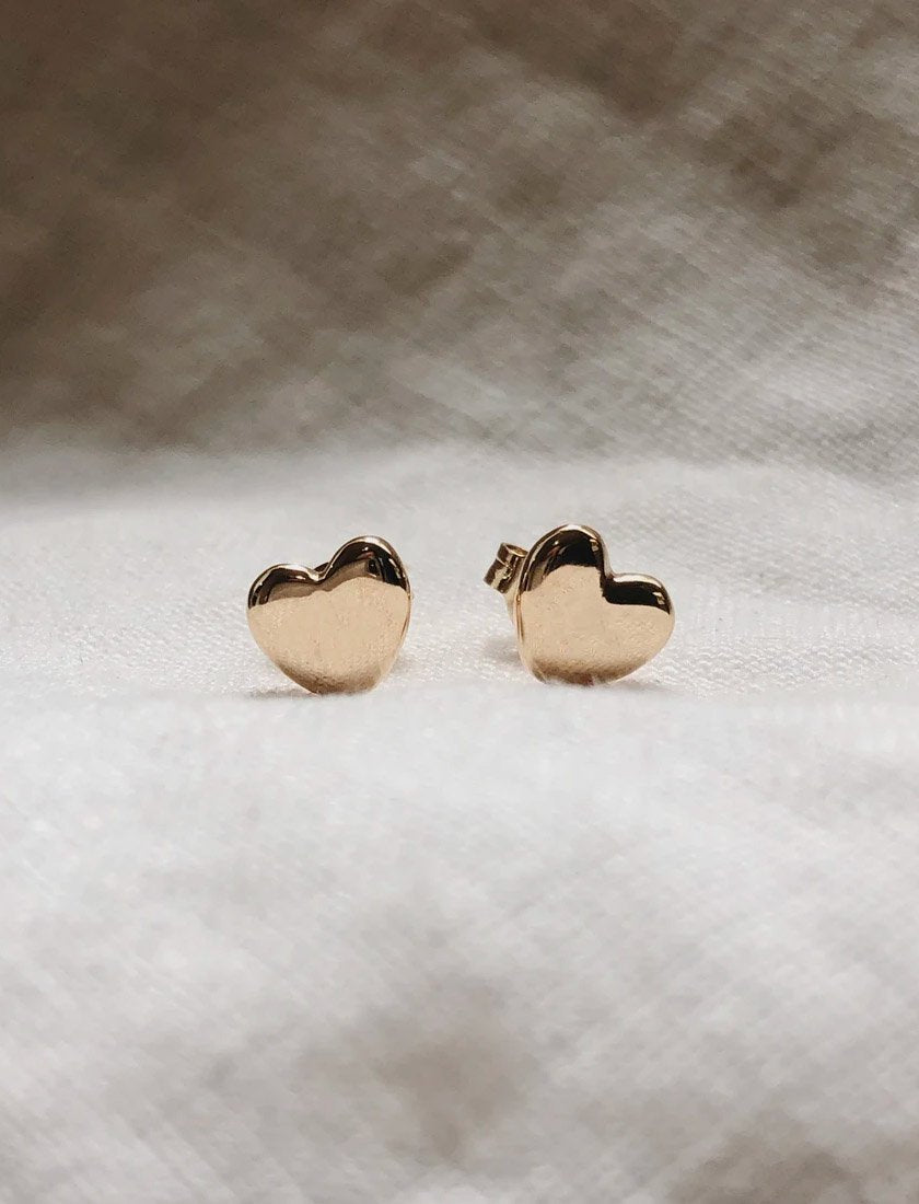Harly Tiny Heart Stud Earrings