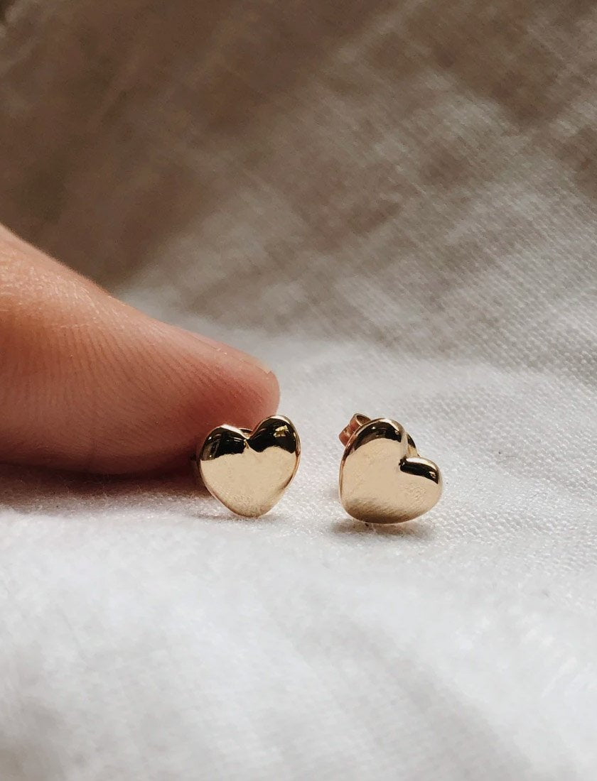 Harly Tiny Heart Stud Earrings