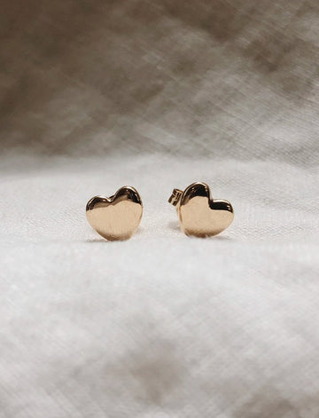 Harly Tiny Heart Stud Earrings